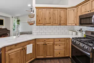 962 N Harrisville Rd, Harrisville, UT 84404 - Photo 15