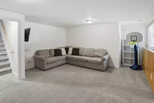 962 N Harrisville Rd, Harrisville, UT 84404 - Photo 33