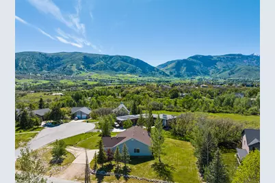 4838 E Fairway Cir, Eden, UT 84310 - Photo 45