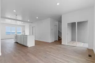559 E Levengrove Dr, Lehi, UT 84048 - Photo 13
