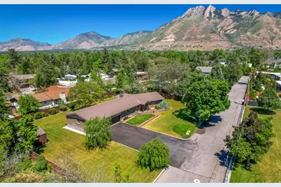 2025 E Hedgewood Ct, Holladay, UT 84121 - Photo 39