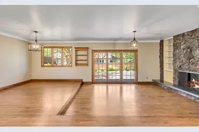 2025 E Hedgewood Ct, Holladay, UT 84121 - Photo 7