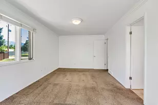 2025 E Hedgewood Ct, Holladay, UT 84121 - Photo 11