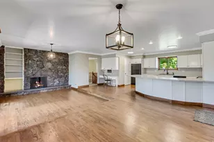 2025 E Hedgewood Ct, Holladay, UT 84121 - Photo 5