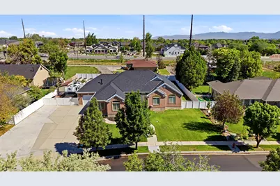 1274 W Chapel Ridge Dr, South Jordan, UT 84095 - Photo 5