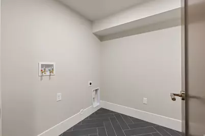 985 S Vista View Dr E, Salt Lake City, UT 84108 - Photo 55