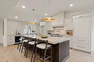 985 S Vista View Dr E, Salt Lake City, UT 84108 - Photo 17