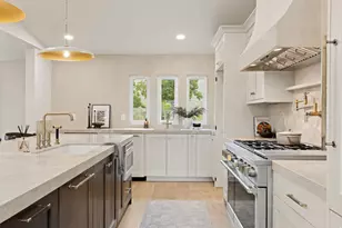 985 S Vista View Dr E, Salt Lake City, UT 84108 - Photo 25