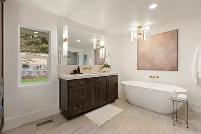 985 S Vista View Dr E, Salt Lake City, UT 84108 - Photo 43