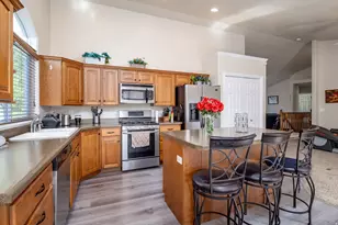 2205 N 600 E, North Ogden, UT 84414 - Photo 5