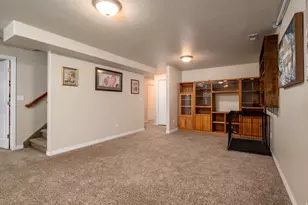 2205 N 600 E, North Ogden, UT 84414 - Photo 13