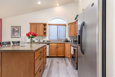 2205 N 600 E, North Ogden, UT 84414 - Photo 7