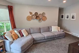 1648 Rockbridge Dr, Layton, UT 84041 - Photo 7