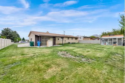 892 N 800 E, Orem, UT 84097 - Photo 29