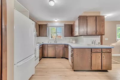 3777 S 2300 E, Millcreek, UT 84109 - Photo 17