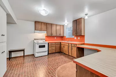3777 S 2300 E, Millcreek, UT 84109 - Photo 29