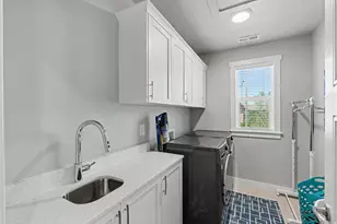 1303 E Weyburn Ln, Holladay, UT 84117 - Photo 11