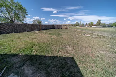117 S Maple St, Wellington, UT 84542 - Photo 25
