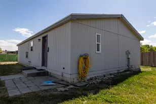 117 S Maple St, Wellington, UT 84542 - Photo 29