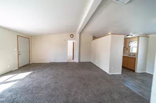 117 S Maple St, Wellington, UT 84542 - Photo 7