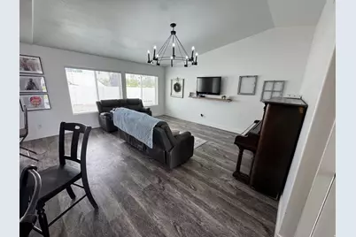 795 N Colony Dr, Grantsville, UT 84029 - Photo 3