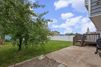 1828 N 225 W, Layton, UT 84041 - Photo 17
