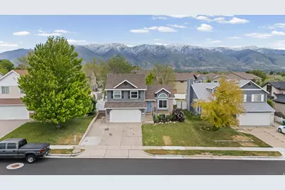 1828 N 225 W, Layton, UT 84041 - Photo 23