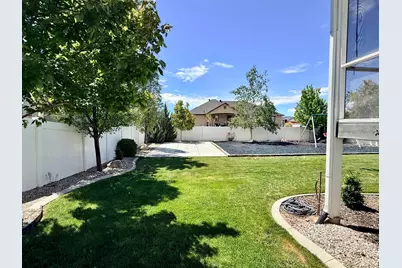 4565 W 3350 S, West Haven, UT 84401 - Photo 47