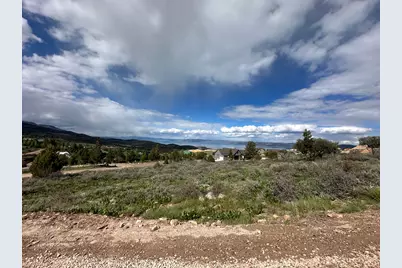 805 S Lakeview Dr #27, Garden City, UT 84028 - Photo 5