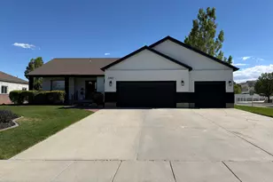 3987 W Red Tail Dr S, Riverton, UT 84065 - Photo 3