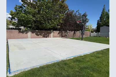 3987 W Red Tail Dr S, Riverton, UT 84065 - Photo 9