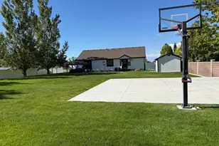 3987 W Red Tail Dr S, Riverton, UT 84065 - Photo 11