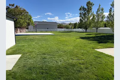 3987 W Red Tail Dr S, Riverton, UT 84065 - Photo 9
