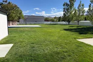 3987 W Red Tail Dr S, Riverton, UT 84065 - Photo 9