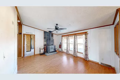 718 S State St, Genola, UT 84655 - Photo 5