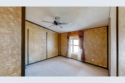 718 S State St, Genola, UT 84655 - Photo 17