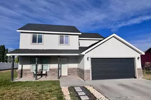 914 N 240 W, Blanding, UT 84511 - Photo 1