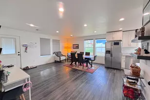 914 N 240 W, Blanding, UT 84511 - Photo 5