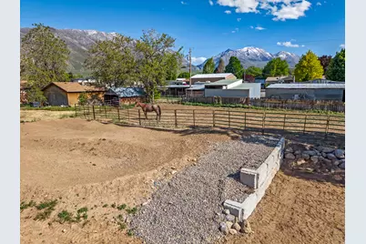 247 W 400 N, Santaquin, UT 84655 - Photo 43