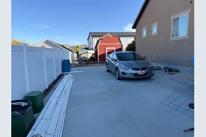 3987 W Deer Mountain Dr S, Riverton, UT 84065 - Photo 9