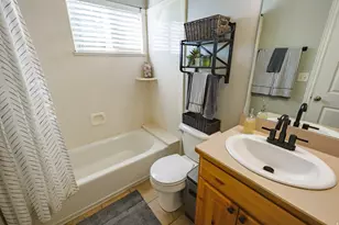 551 E Walnut Glen Dr, Springville, UT 84663 - Photo 19