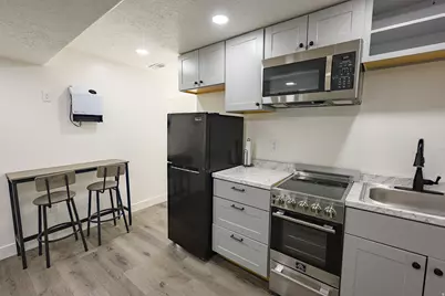 551 E Walnut Glen Dr, Springville, UT 84663 - Photo 31