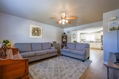 551 E Walnut Glen Dr, Springville, UT 84663 - Photo 5