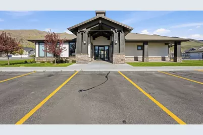 1392 E 380 S, Hyrum, UT 84319 - Photo 33
