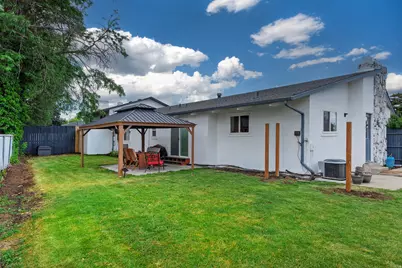 4901 S Laura Dr E, Salt Lake City, UT 84107 - Photo 3