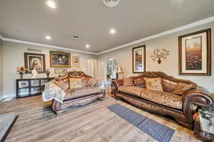 5946 S Highland Dr, Holladay, UT 84121 - Photo 15