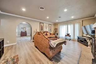 5946 S Highland Dr, Holladay, UT 84121 - Photo 21