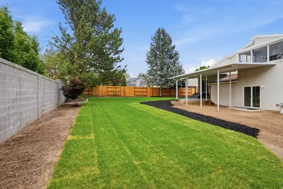11724 S Briar Glen Dr E, Sandy, UT 84092 - Photo 41