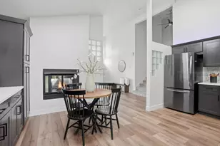 11724 S Briar Glen Dr E, Sandy, UT 84092 - Photo 11