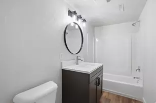 11724 S Briar Glen Dr E, Sandy, UT 84092 - Photo 33